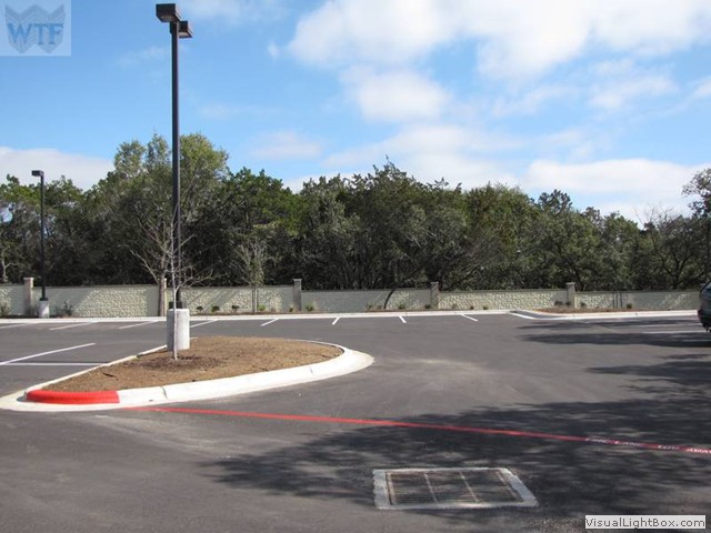 Ashlar Stone Fence - Photo 13